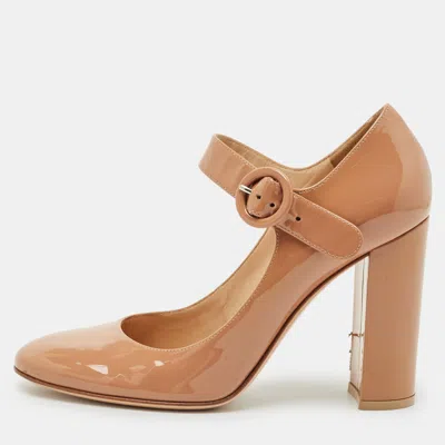 Pre-owned Gianvito Rossi Beige Patent Leather Mary Jane Pumps Size 38 In Sand