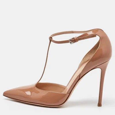 Pre-owned Gianvito Rossi Beige Patent Leather T-strap D'orsay Pumps Size 40