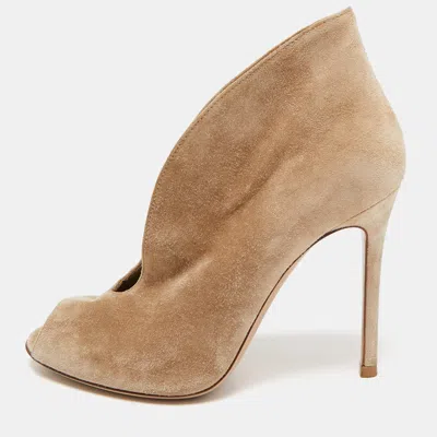 Pre-owned Gianvito Rossi Beige Suede Vamp Booties Size 36
