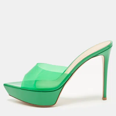 Pre-owned Gianvito Rossi Betty Size 41 Green Pvc Platform Sandals