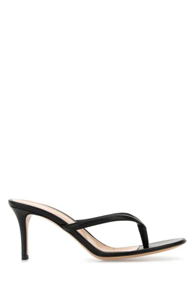 GIANVITO ROSSI BLACK LEATHER SANDALS
