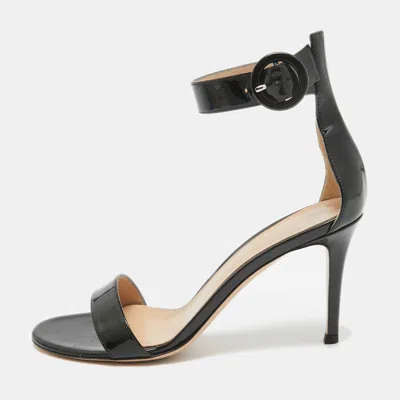 Pre-owned Gianvito Rossi Black Patent Leather Ankle Strap Sandals Size 37