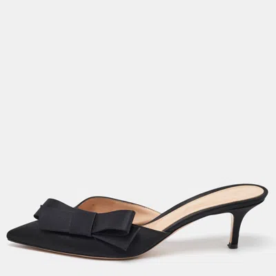 Pre-owned Gianvito Rossi Black Satin Kyoto Bow Pointed Toe Mules Size 40