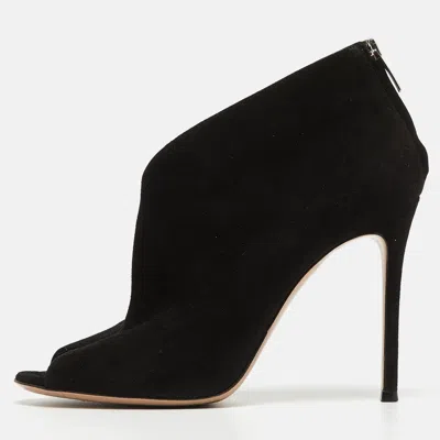 Pre-owned Gianvito Rossi Black Suede Vamp Booties Size 39