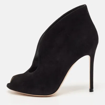 Pre-owned Gianvito Rossi Black Suede Vamp Peep Toe Ankle Booties Size 36.5