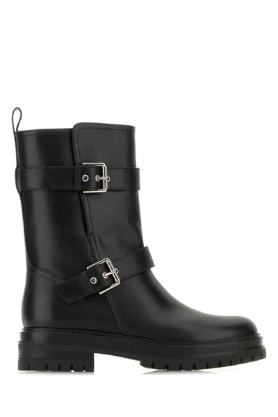 Gianvito Rossi Boots In Black