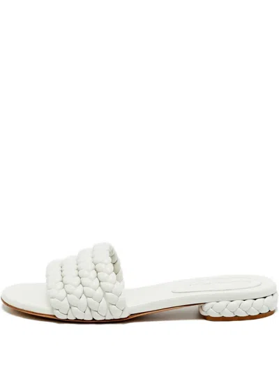Pre-owned Gianvito Rossi Braided Leather Sandals In White