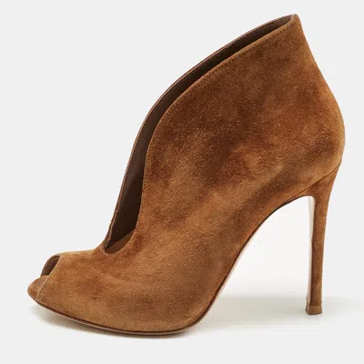 Gianvito Rossi Brown Suede Vamp Peep Toe Booties