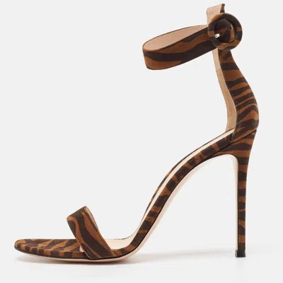 Pre-owned Gianvito Rossi Brown Zebra Print Suede Portofino Sandals Size 41