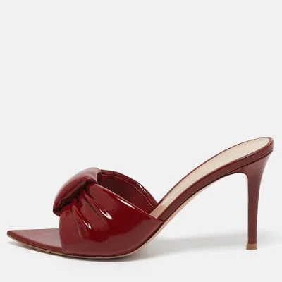Pre-owned Gianvito Rossi Burgundy Leather Amour Mules Size 40.5