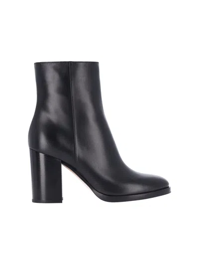 Gianvito Rossi Calf Leather Boots In Black