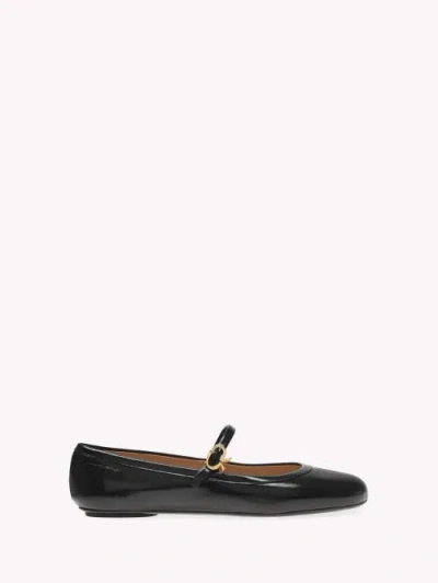 Gianvito Rossi Glossy Round Toe Flat Sole Ballerina Shoes In Black