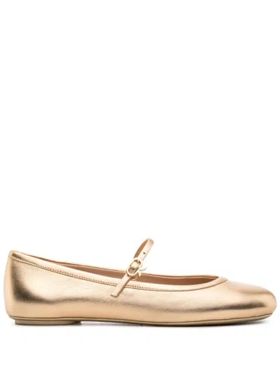 Gianvito Rossi Carla Flat Shoes In Gold