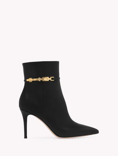 Gianvito Rossi Carrey 85 Calf Leather Ankle Boots In Black