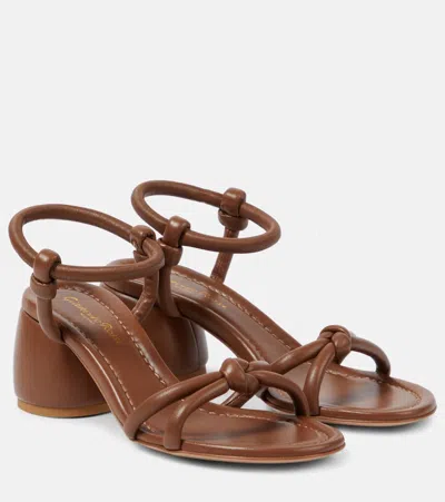 Gianvito Rossi Cassis Leather Sandals In Brown