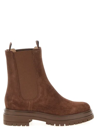 Gianvito Rossi Chester Chelsea Boots In Brown