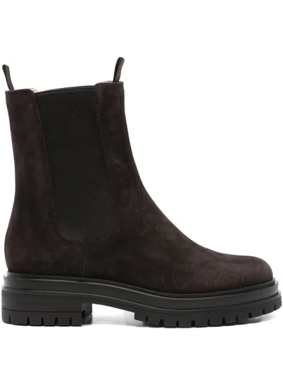 Gianvito Rossi Chester Elastic-panel Boots In Brown