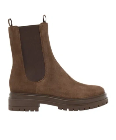 Gianvito Rossi Chester Elasticated-panels Boots In Green