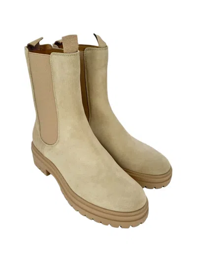 Pre-owned Gianvito Rossi Chester Suede Ankle Boots In Neutrals