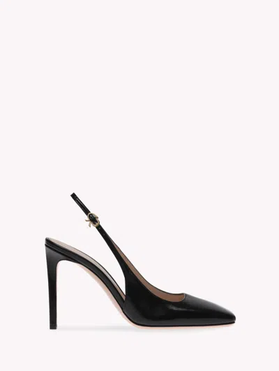 Gianvito Rossi Christina Sling In Black