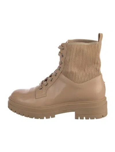 Pre-owned Gianvito Rossi Combat Boots In Neutral