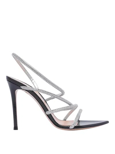 Gianvito Rossi Court Shoes In Silver