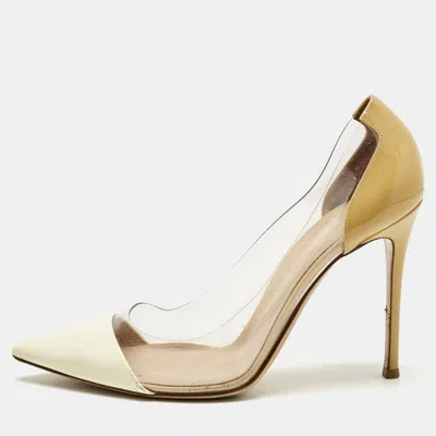 Pre-owned Gianvito Rossi Cream/beige Patent Leather And Pvc Plexi Pumps Size 40 In White