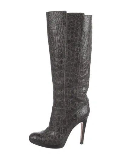 Pre-owned Gianvito Rossi Crocodile Boots In Gray