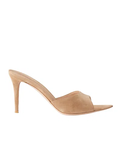 Gianvito Rossi Elle 85 Suede Pumps In Black