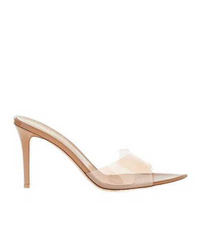 Gianvito Rossi 85mm Elle 85 Pointed-toe Pumps In Neutral