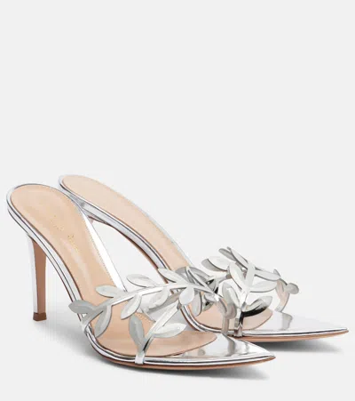 Gianvito Rossi Flavia Metallic Leather Mules In Silver