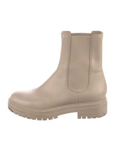 Pre-owned Gianvito Rossi For Altuzarra Leather Chelsea Boots In Neutral