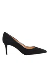 Gianvito Rossi Pointed Toe Heeled Shoes In Silk In Black