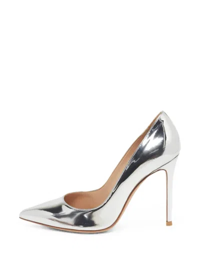 Pre-owned Gianvito Rossi Gianvito Pointed-toe Pumps In Silver