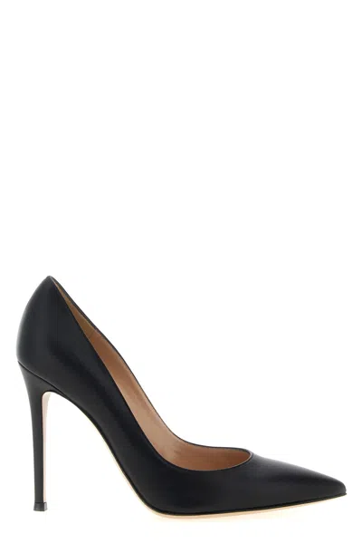 Gianvito Rossi 'gianvito' Pumps In Black