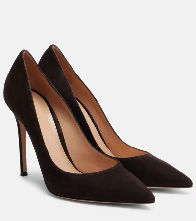 Gianvito Rossi Gianvito Suede Pumps In Brown