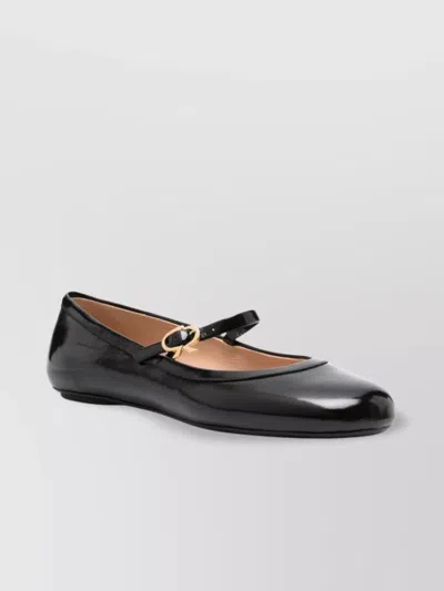 Gianvito Rossi Glossy Round Toe Flat Sole Ballerina Shoes In Black