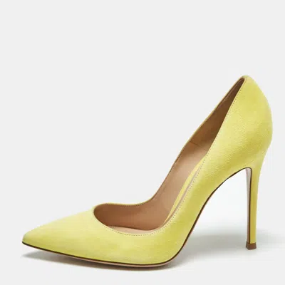 Pre-owned Gianvito Rossi Green Suede Pointed Toe Pumps Size 39