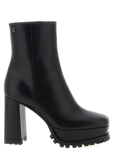 GIANVITO ROSSI GIANVITO ROSSI 'HARLEM' ANKLE BOOTS