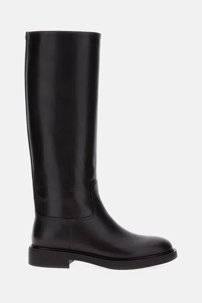 Gianvito Rossi High Boots.