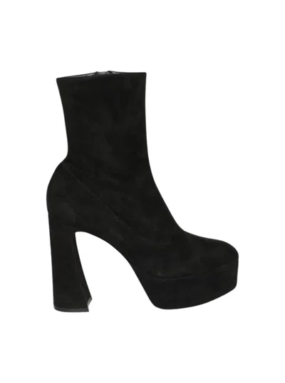 Gianvito Rossi Holly Bootie In Black