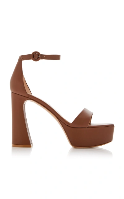 Gianvito Rossi Holly Leather Platform Sandals In Tan