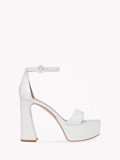 Gianvito Rossi Holly Leather Platform Sandals In White Leather
