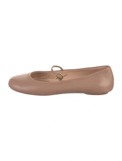 Pre-owned Gianvito Rossi Horsebit Accent Leather Ballet Flats In Neutral