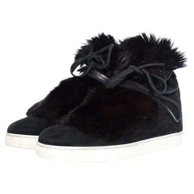 Pre-owned Gianvito Rossi , Inuit Fur-trimmed Suede Sneakers In Black
