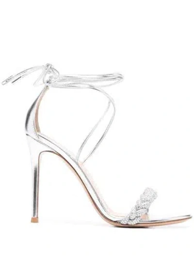 Pre-owned Gianvito Rossi Ladies Leomi 105mm Braided Sandals In Check Description