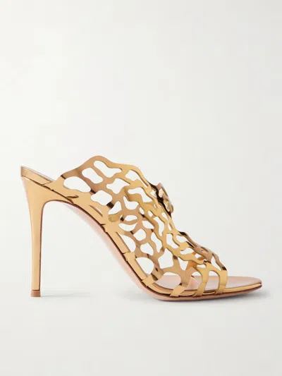 Gianvito Rossi 95 Laser-cut Metallic Leather Mules In Gold