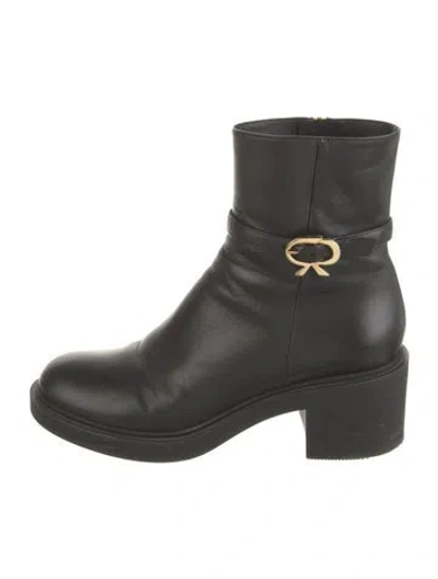 Pre-owned Gianvito Rossi Leather Boots In Black