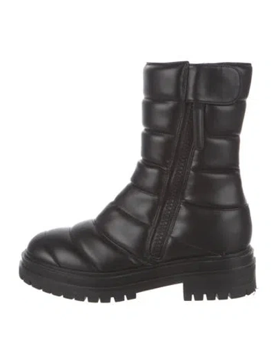 Pre-owned Gianvito Rossi Leather Boots In Black