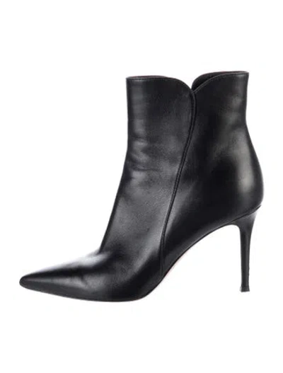 Pre-owned Gianvito Rossi Leather Boots In Black